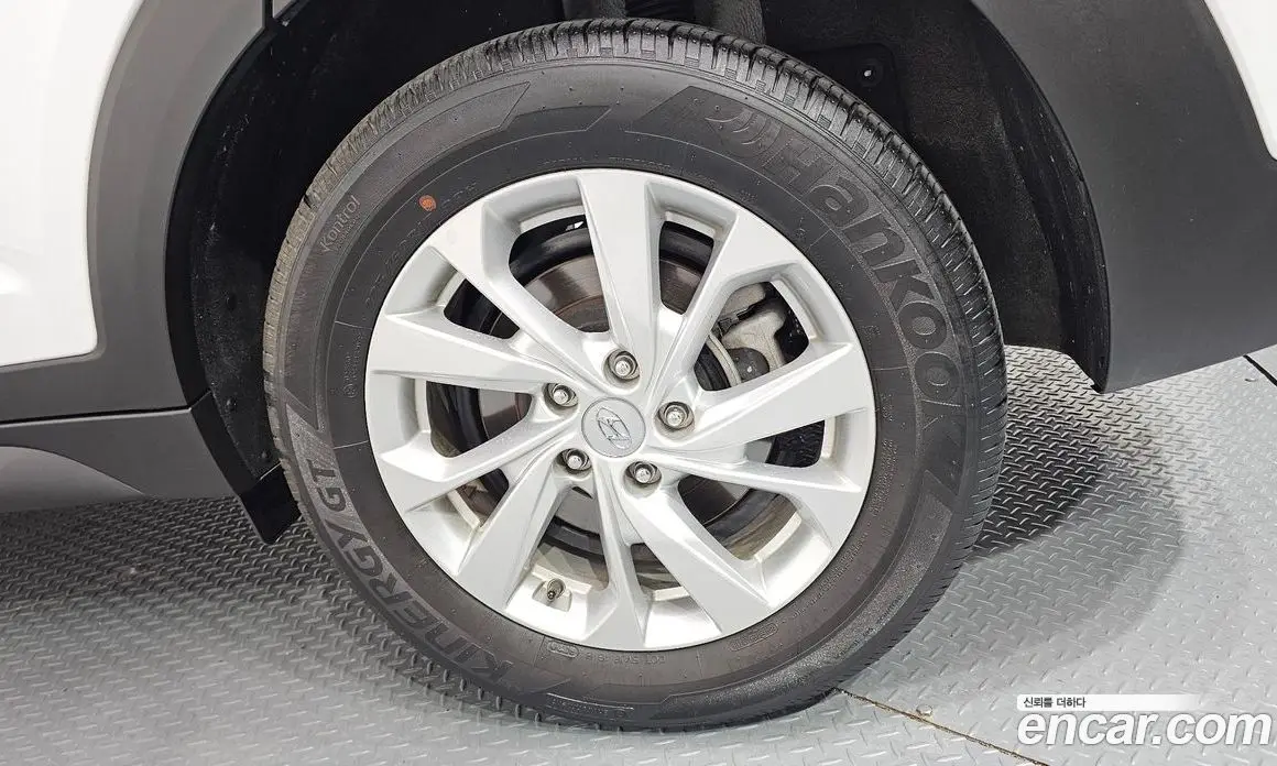 Hyundai Tucson 2020 1.6 автомат (гидро), фото 7