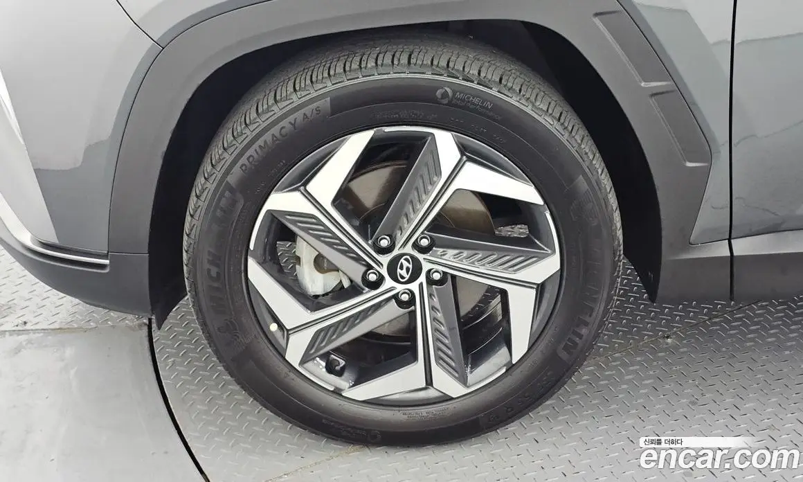 Hyundai Tucson 2022 1.6 автомат (гидро), фото 5