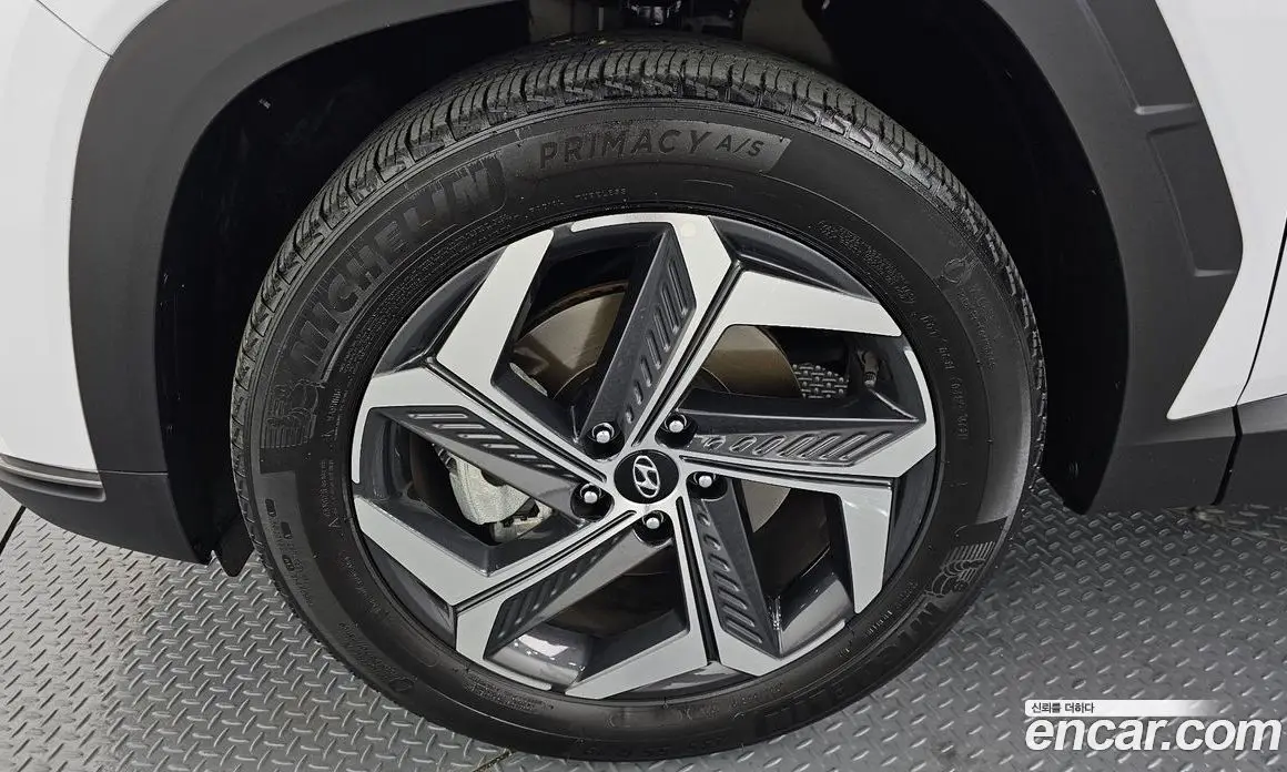 Hyundai Tucson 2022 1.6 автомат (гидро), фото 5