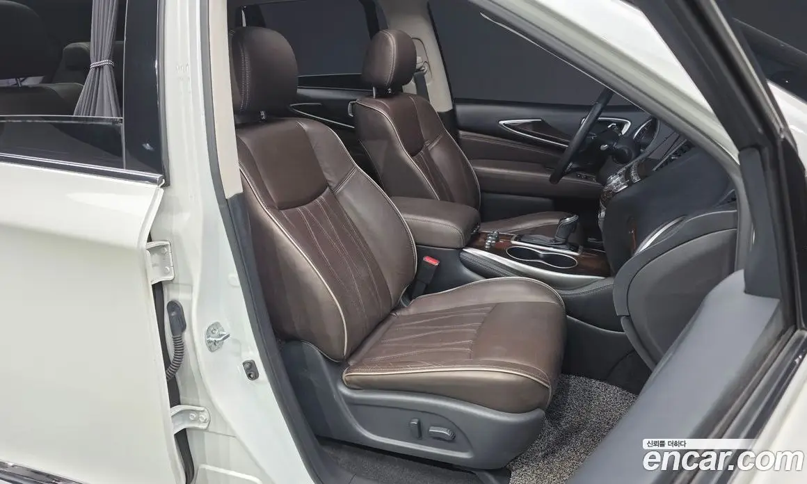 Infiniti QX60 2017 3.5 автомат (гидро), фото 12 Infiniti QX60 2017 3.5 автомат (гидро), фото 12