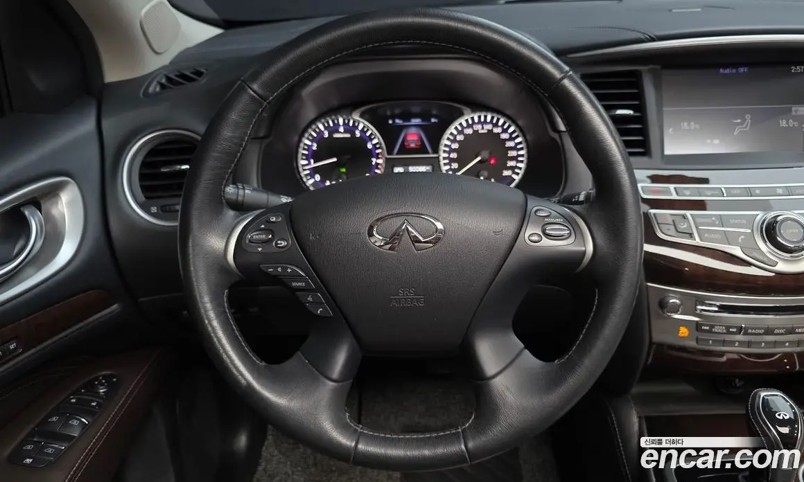 Infiniti QX60 2017 3.5 автомат (гидро), фото 16 Infiniti QX60 2017 3.5 автомат (гидро), фото 16