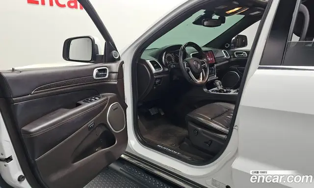Jeep Cherokee 2018 3.0 автомат (гидро), миниатюра 10