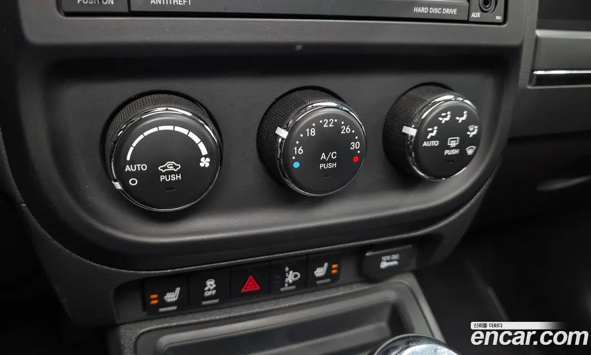 Jeep Compass 2012 2.4 автомат (гидро), фото 17