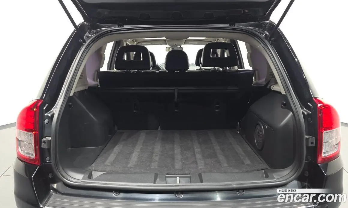 Jeep Compass 2012 2.4 автомат (гидро), фото 20