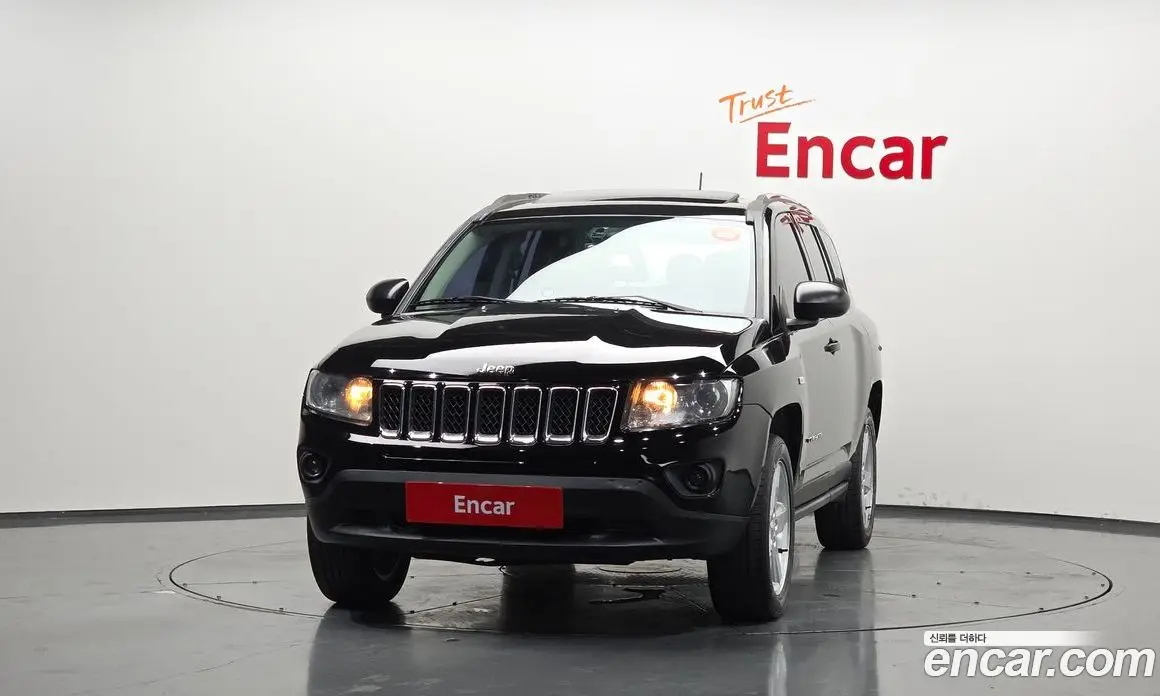 Jeep Compass 2012 2.4 автомат (гидро), фото 3