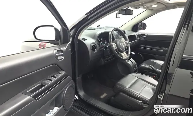 Jeep Compass 2012 2.4 автомат (гидро), миниатюра 10