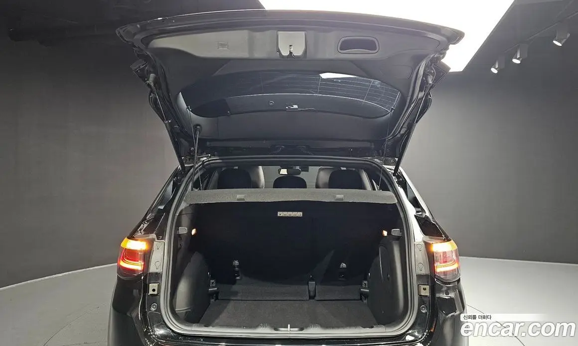 Jeep Compass 2022 2.4 автомат (гидро), фото 26