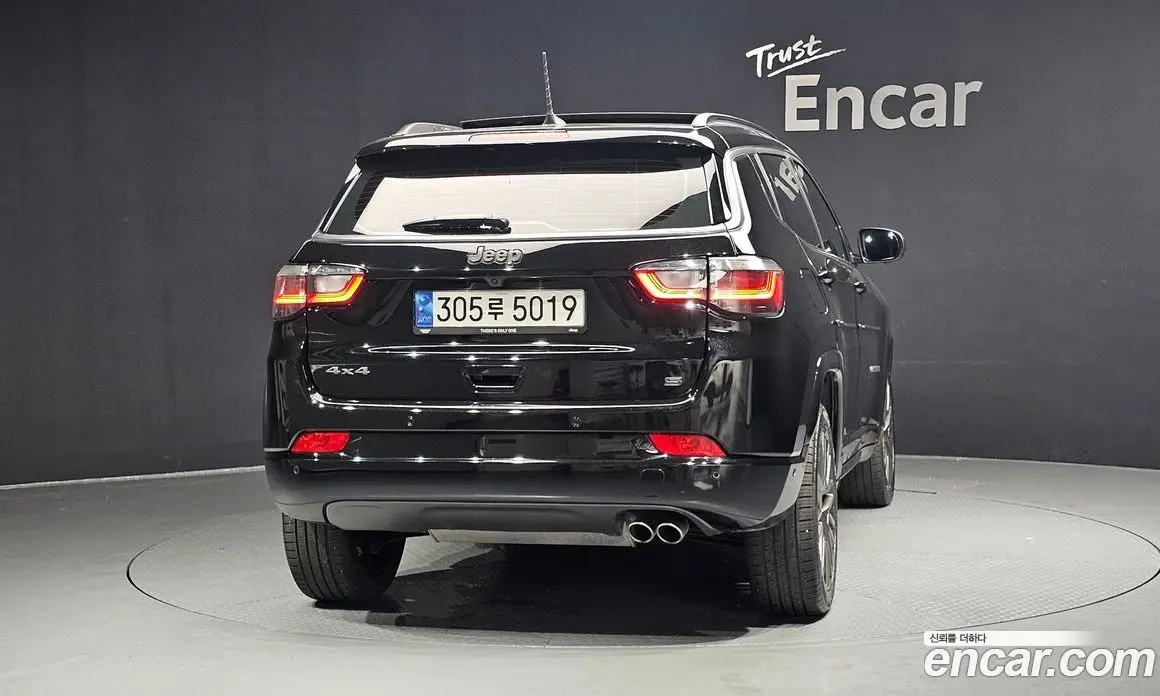Jeep Compass 2022 2.4 автомат (гидро), фото 4