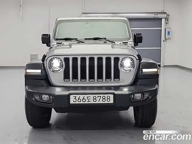 Jeep Wrangler 2018 2.0 автомат (гидро), миниатюра 2