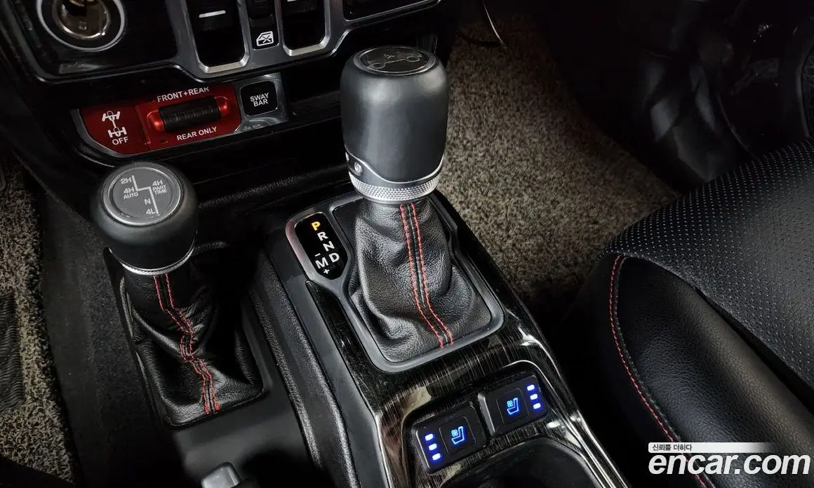 Jeep Wrangler 2018 2.0 автомат (гидро), фото 12