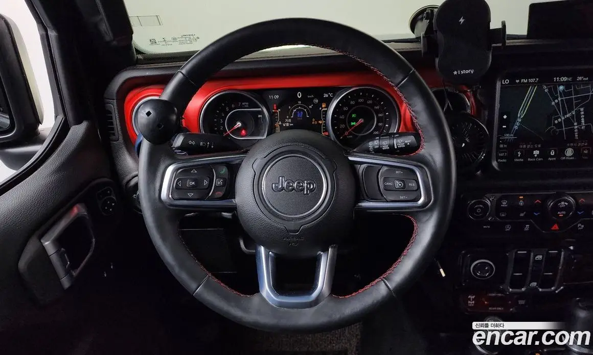 Jeep Wrangler 2018 2.0 автомат (гидро), фото 18