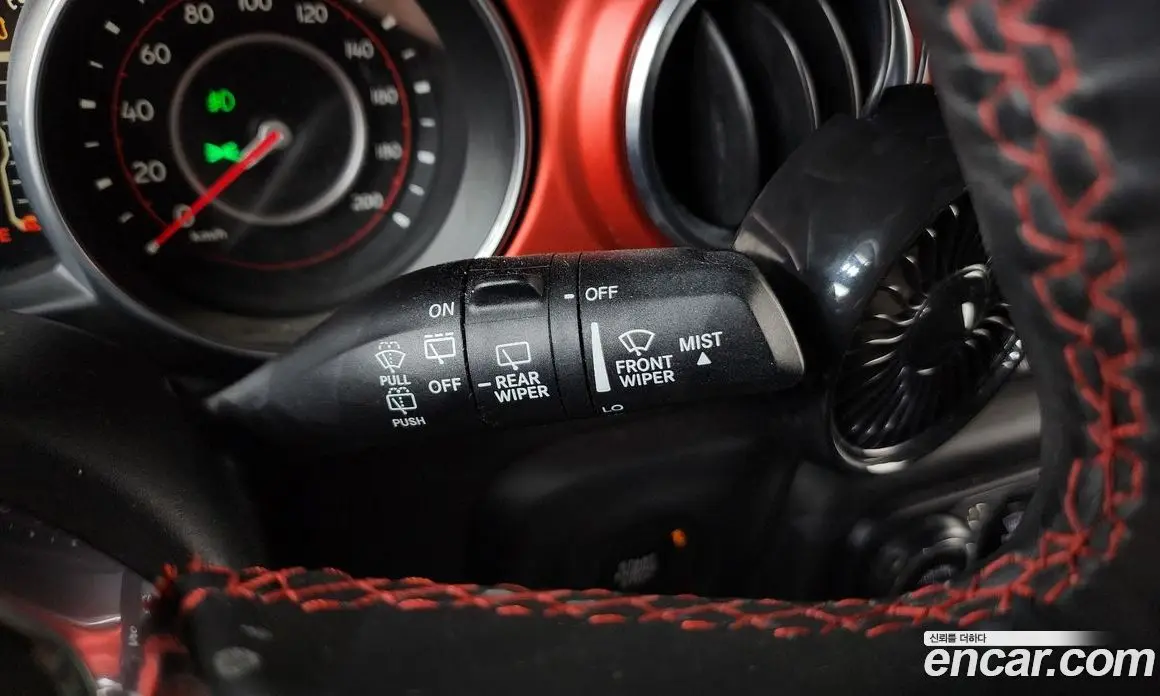 Jeep Wrangler 2018 2.0 автомат (гидро), фото 35