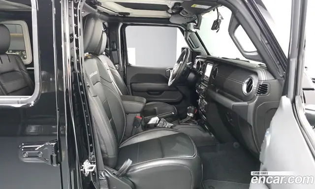 Jeep Wrangler 2022 2.0 автомат (гидро), миниатюра 11