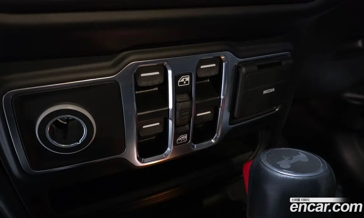 Jeep Wrangler 2022 2.0 автомат (гидро), фото 24