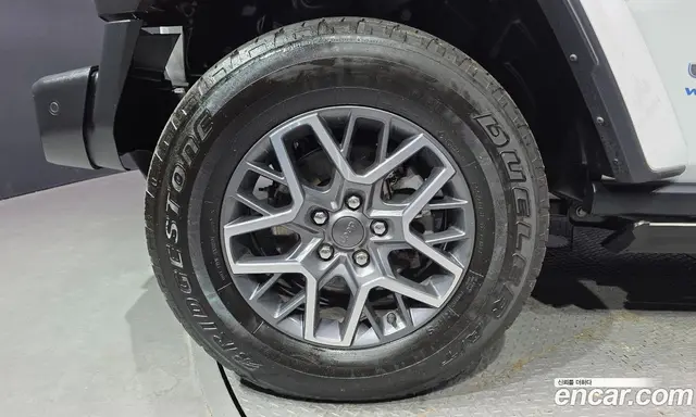 Jeep Wrangler 2022 2.0 автомат (гидро), миниатюра 4