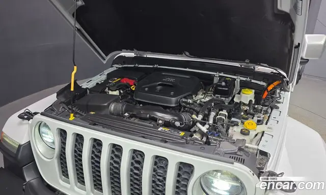 Jeep Wrangler 2022 2.0 автомат (гидро), миниатюра 5