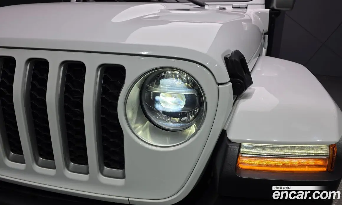 Jeep Wrangler 2022 2.0 автомат (гидро), фото 7