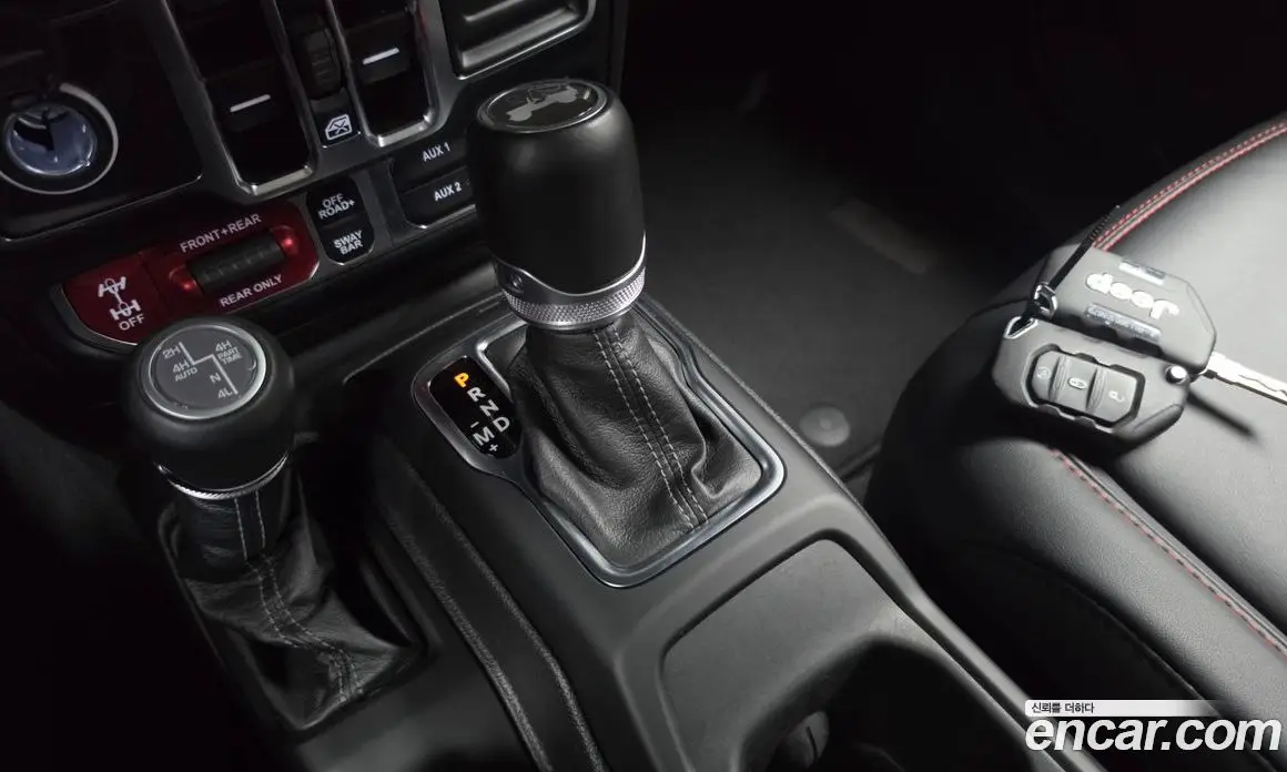 Jeep Wrangler 2023 2.0 автомат (гидро), фото 9