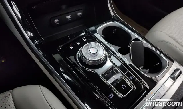 Kia Carnival 2022 3.5 автомат (гидро), миниатюра 11
