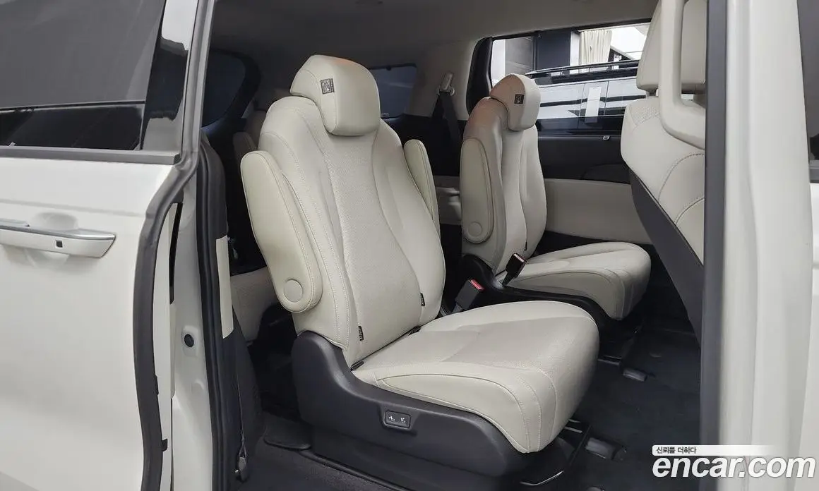 Kia Carnival 2022 3.5 автомат (гидро), фото 17