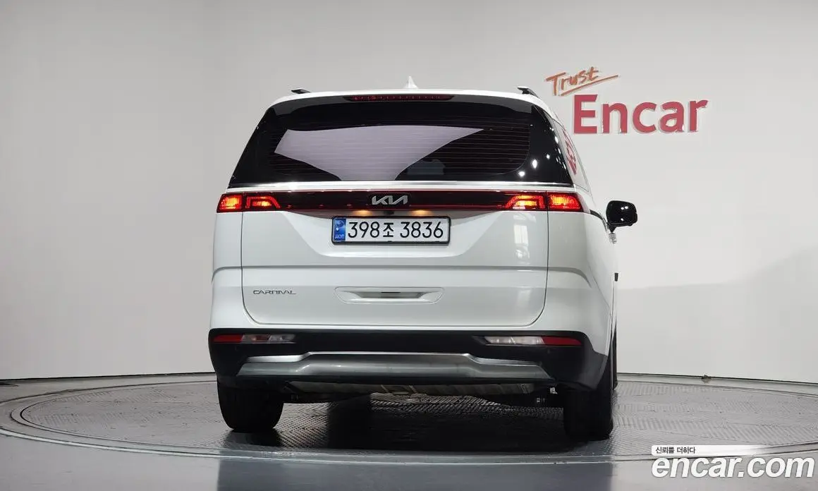 Kia Carnival 2022 3.5 автомат (гидро), фото 3