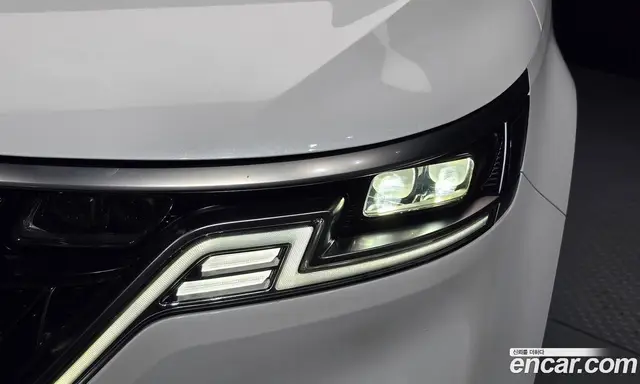 Kia Carnival 2023 2.2 автомат (гидро), миниатюра 8