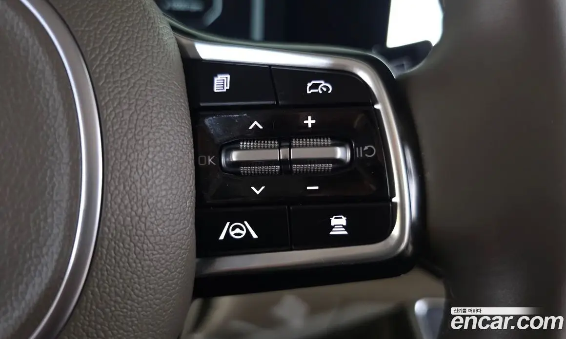 Kia Carnival 2024 3.5 автомат (гидро), фото 23