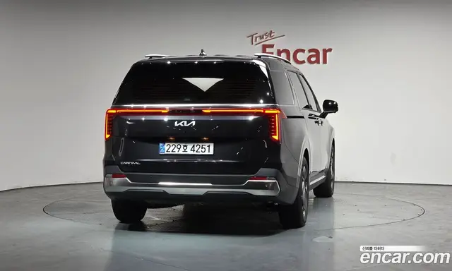 Kia Carnival 2024 3.5 автомат (гидро), миниатюра 4
