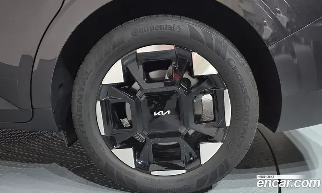 Kia Carnival 2024 3.5 автомат (гидро), миниатюра 7