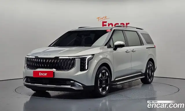 Kia Carnival, 2025, 6 774 км