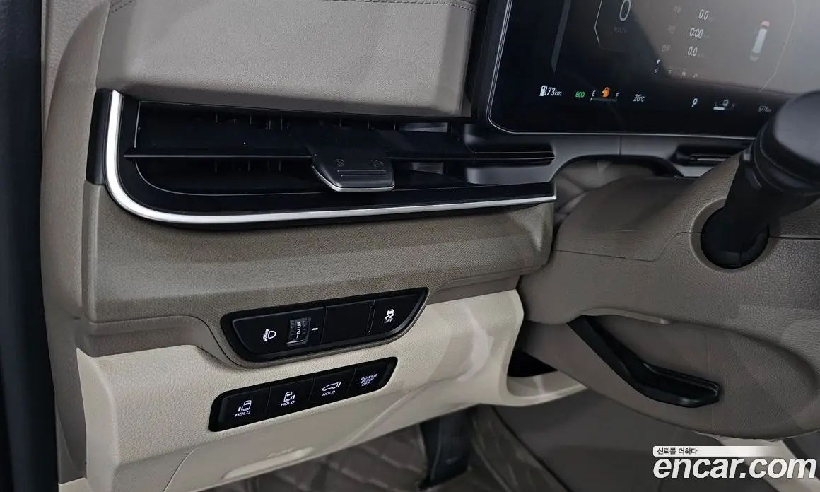 Kia Carnival 2025 1.6 автомат (гидро), фото 22