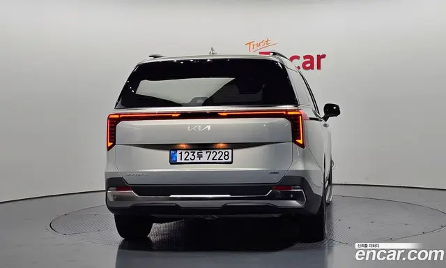 Kia Carnival 2025 1.6 автомат (гидро), миниатюра 4