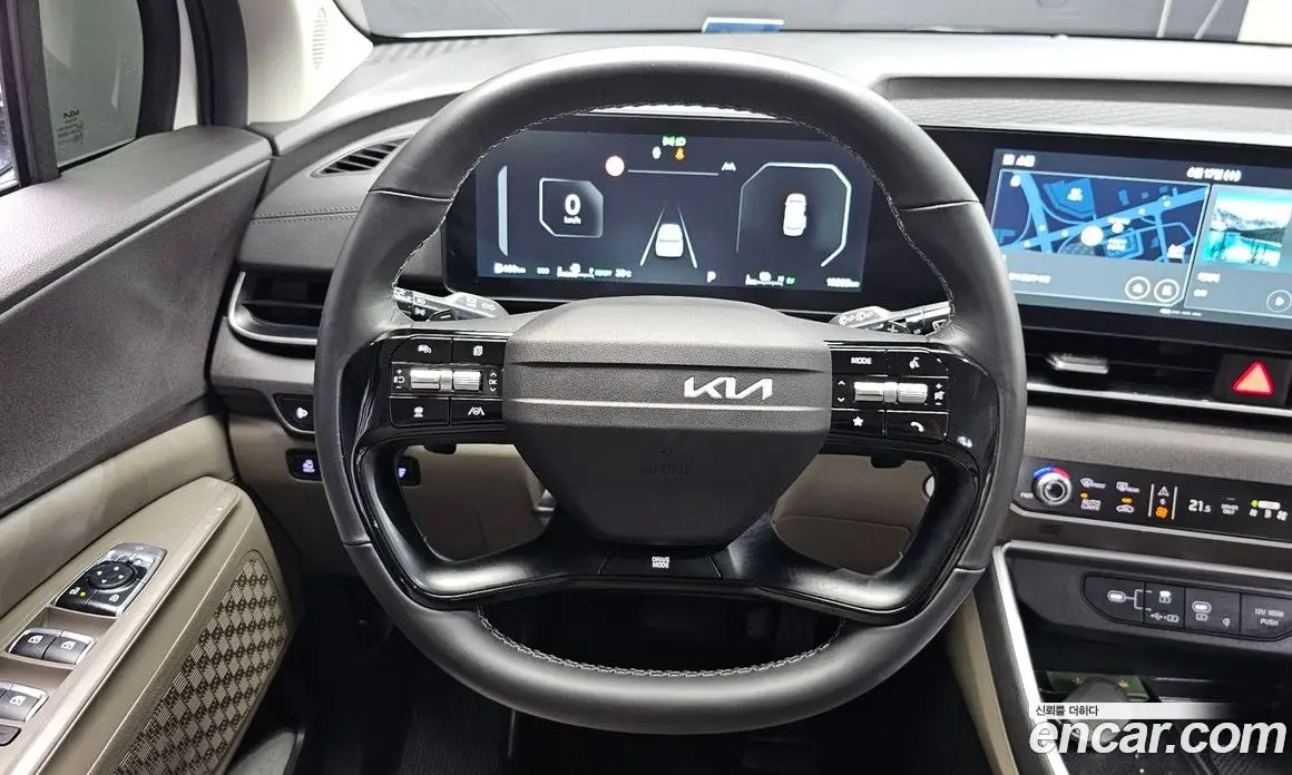 Kia Carnival 2025 1.6 автомат (гидро), фото 12