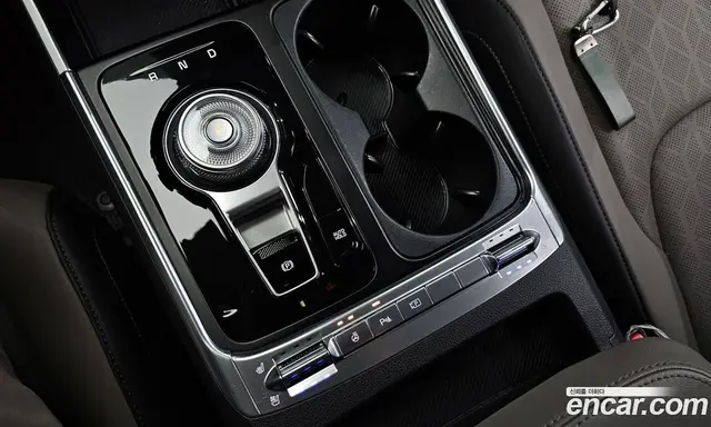 Kia Carnival 2025 1.6 автомат (гидро), миниатюра 9