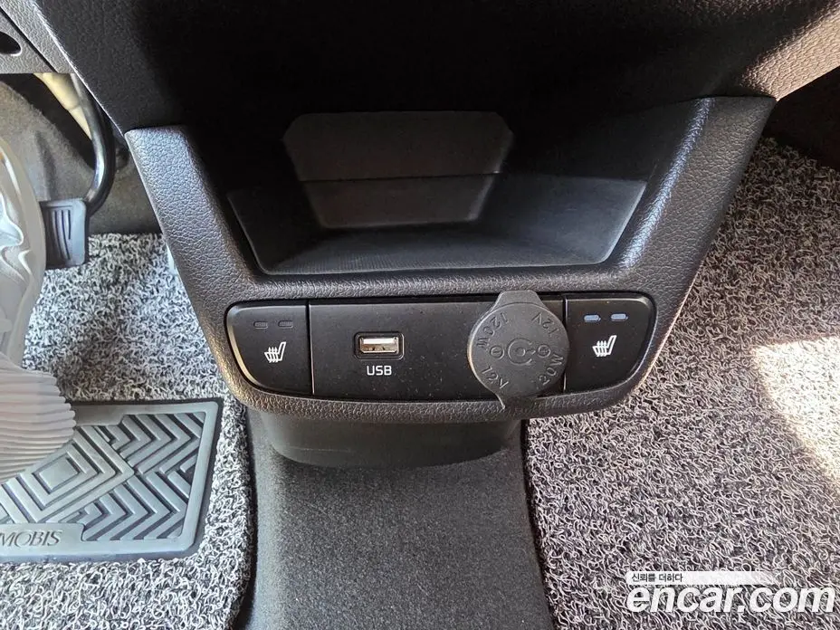 Kia Ray 2021 1.0 автомат (гидро), фото 18