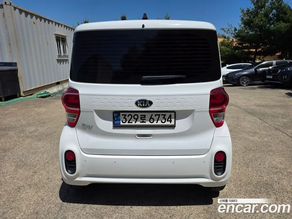 Kia Ray 2021 1.0 автомат (гидро), фото 5