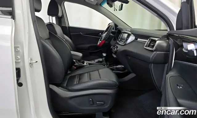 Kia Sorento 2019 2.0 автомат (гидро), миниатюра 11