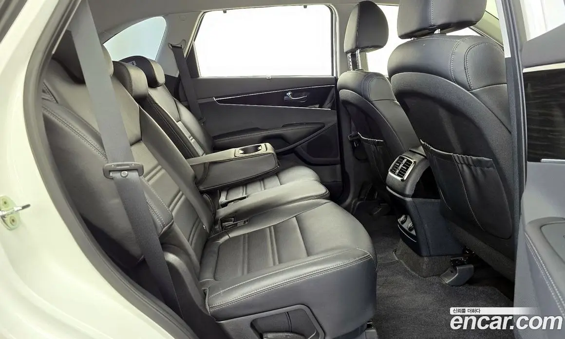 Kia Sorento 2019 2.0 автомат (гидро), фото 12