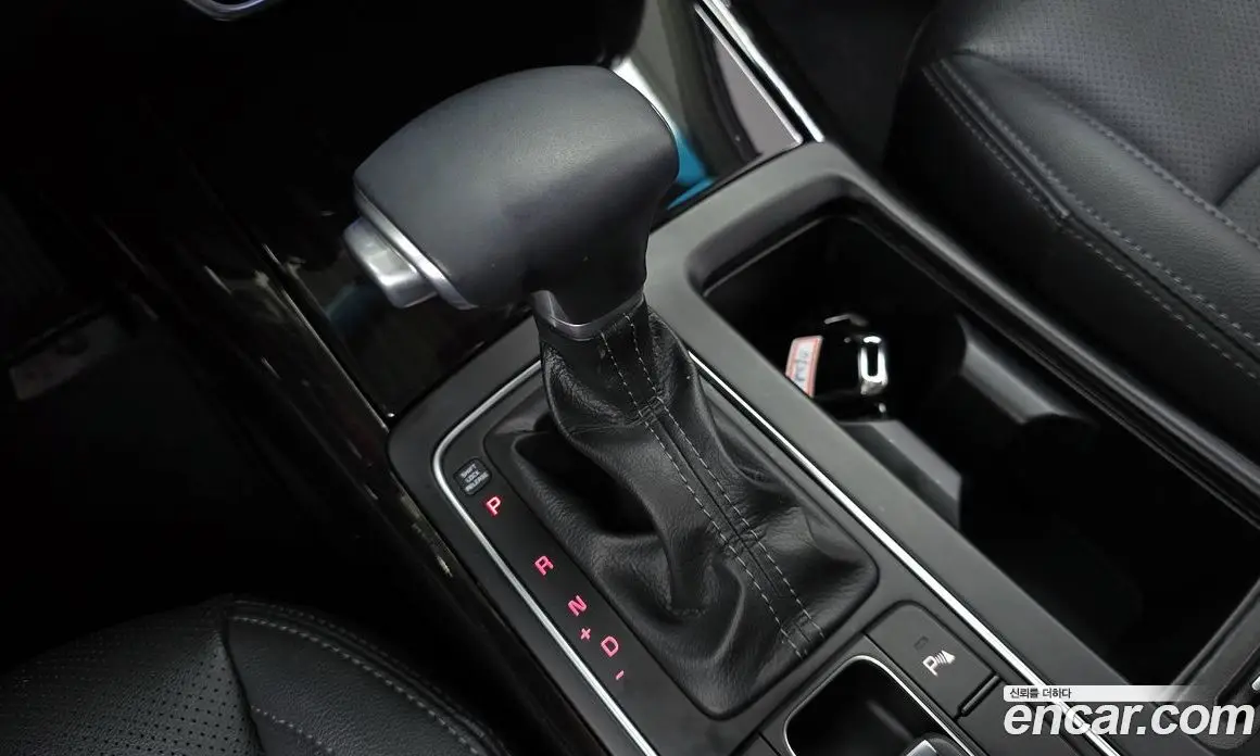 Kia Sorento 2019 2.0 автомат (гидро), фото 9