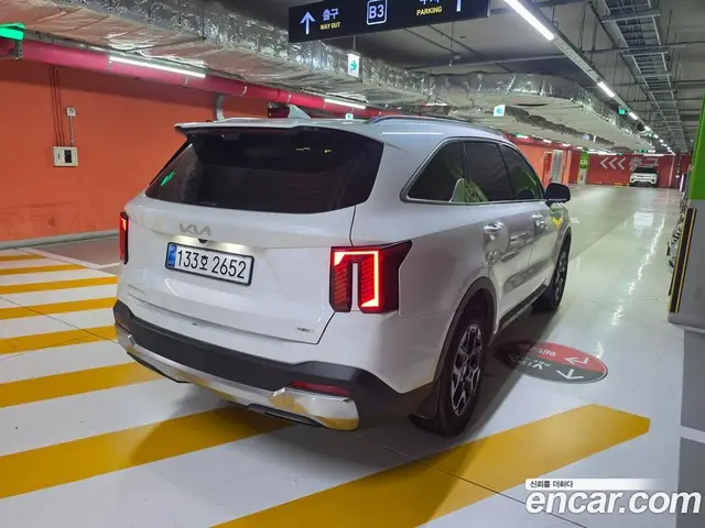 Kia Sorento 2025 1.6 автомат (гидро), миниатюра 3