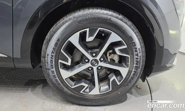 Kia Sportage 2023 1.6 автомат (гидро), миниатюра 7