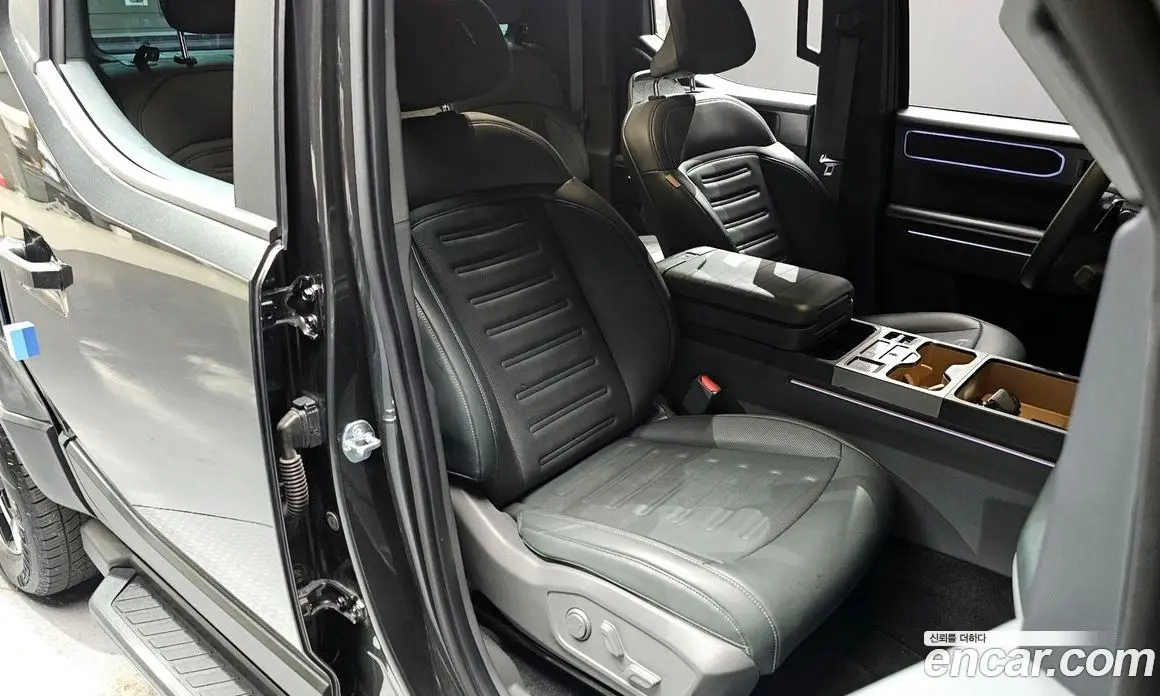 Kia Tasman 2025 2.5 автомат (гидро), фото 17