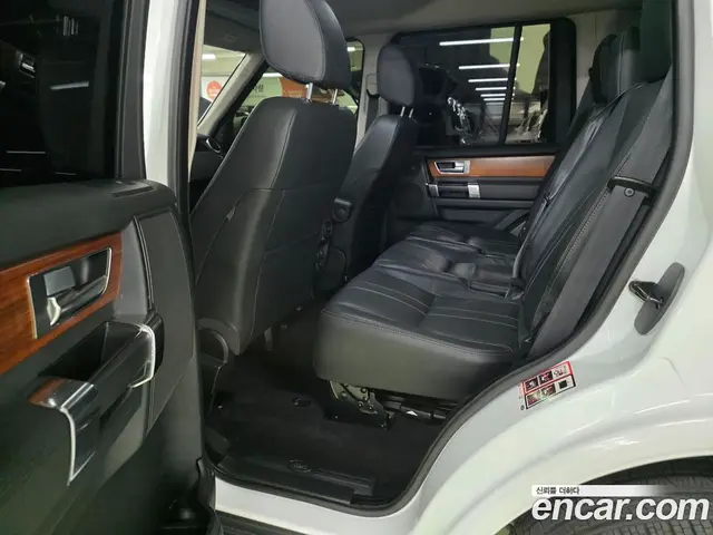Land Rover Discovery 2014 3.0 автомат (гидро), миниатюра 11