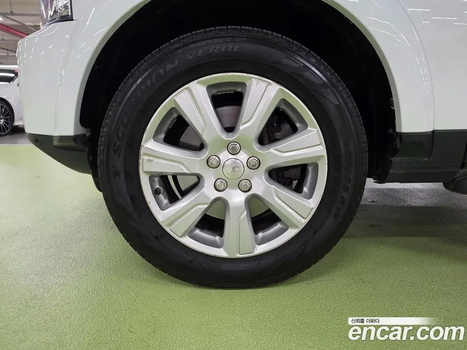Land Rover Discovery 2014 3.0 автомат (гидро), фото 12