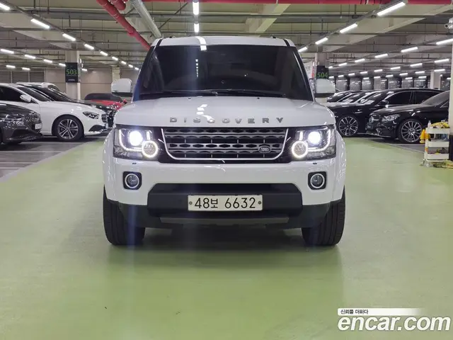 Land Rover Discovery 2014 3.0 автомат (гидро), миниатюра 3