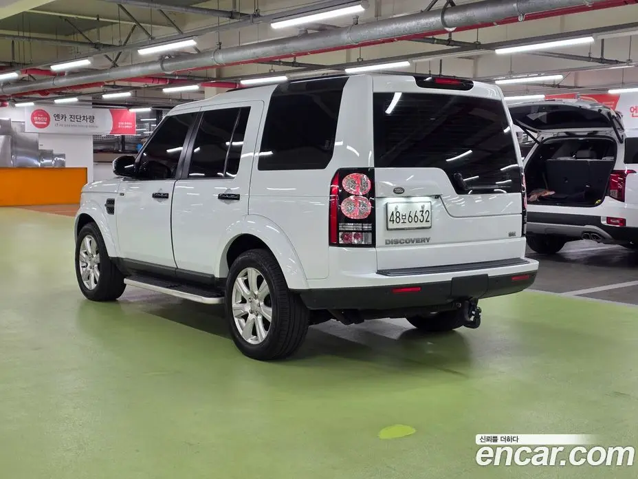 Land Rover Discovery 2014 3.0 автомат (гидро), фото 6