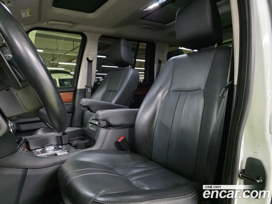 Land Rover Discovery 2014 3.0 автомат (гидро), фото 7