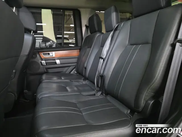 Land Rover Discovery 2014 3.0 автомат (гидро), миниатюра 10
