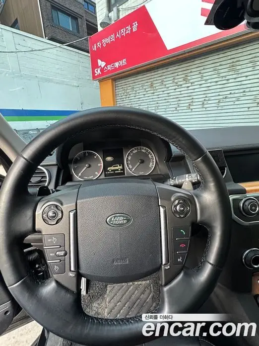 Land Rover Discovery 2015 3.0 автомат (гидро), миниатюра 11