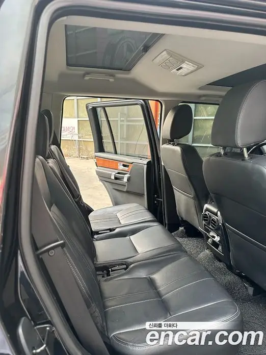 Land Rover Discovery 2015 3.0 автомат (гидро), фото 18